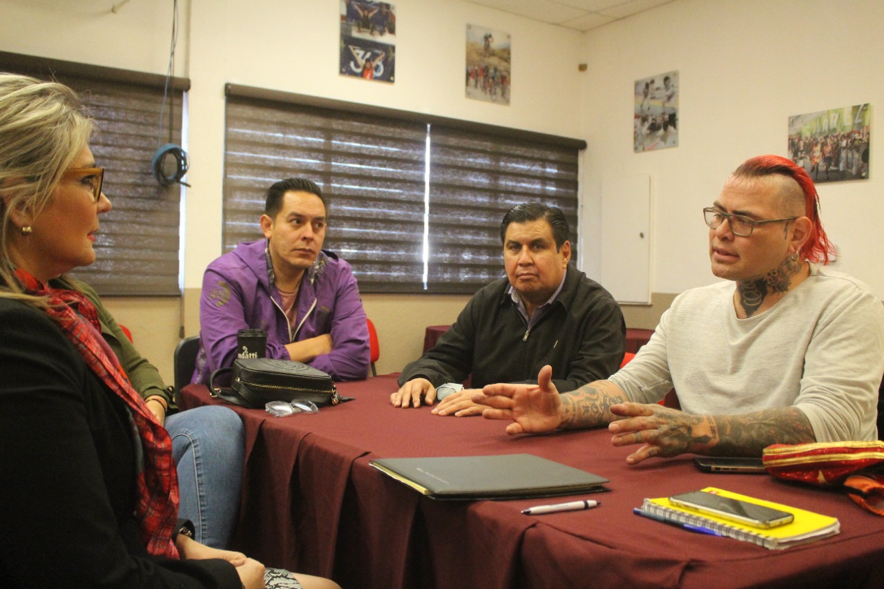 Inician preparativos para exhibición de Lucha Libre previa a certamen de belleza