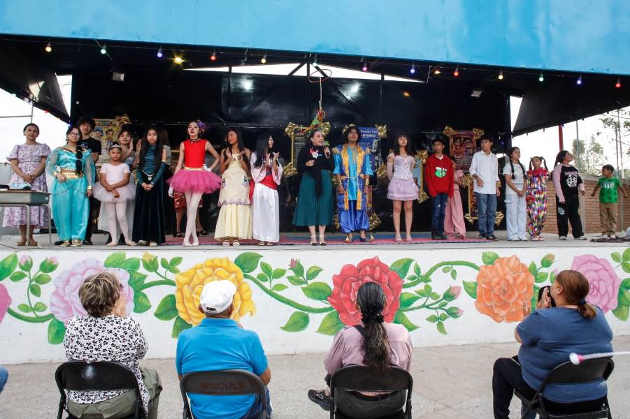 Realizan festival “Color y Magia” en Parque Borunda