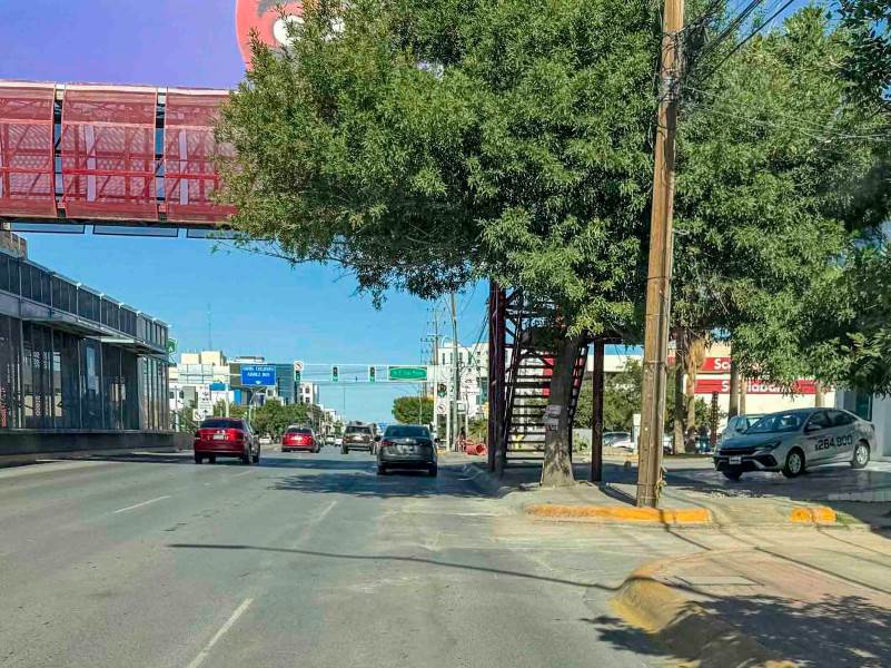 Concluyen instalación de válvulas en Paseo Triunfo de la República