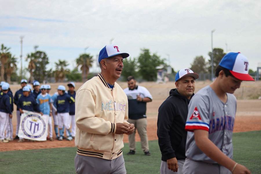 Inauguran torneo nacional juvenil de béisbol en Parque Central