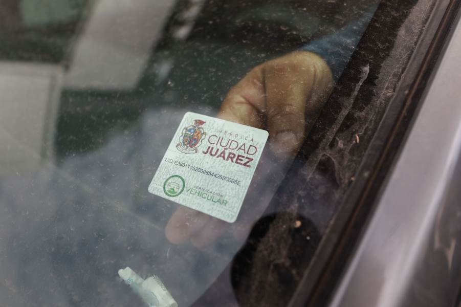 Amplían horarios en centros de verificación vehicular ante alta demanda