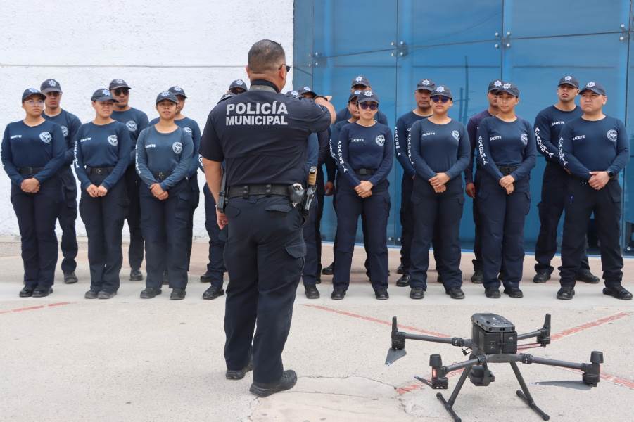 Cadetes de la SSPM realizan visita guiada al Centro de Emergencias y Respuesta Inmediata