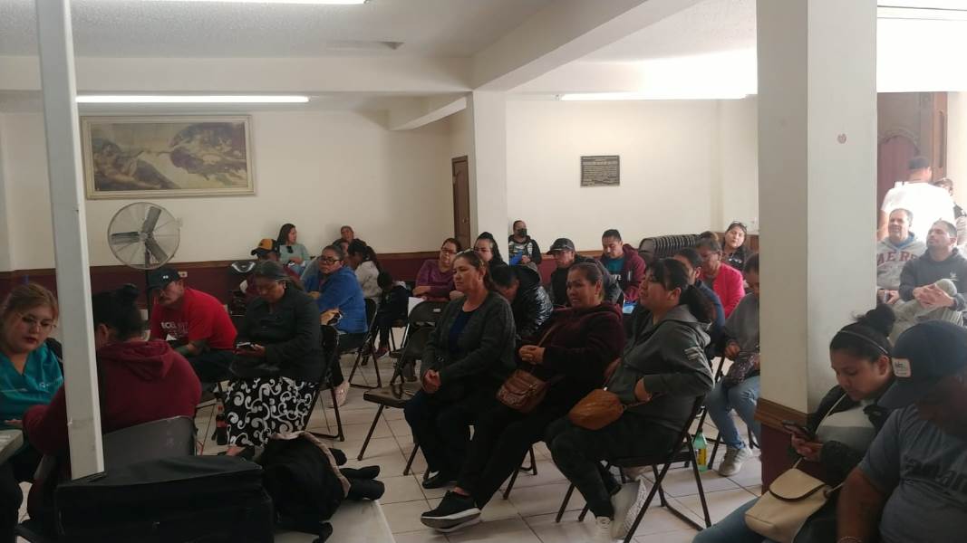 Refuerzan capacitación en manejo de alimentos en mercados populares de Juárez