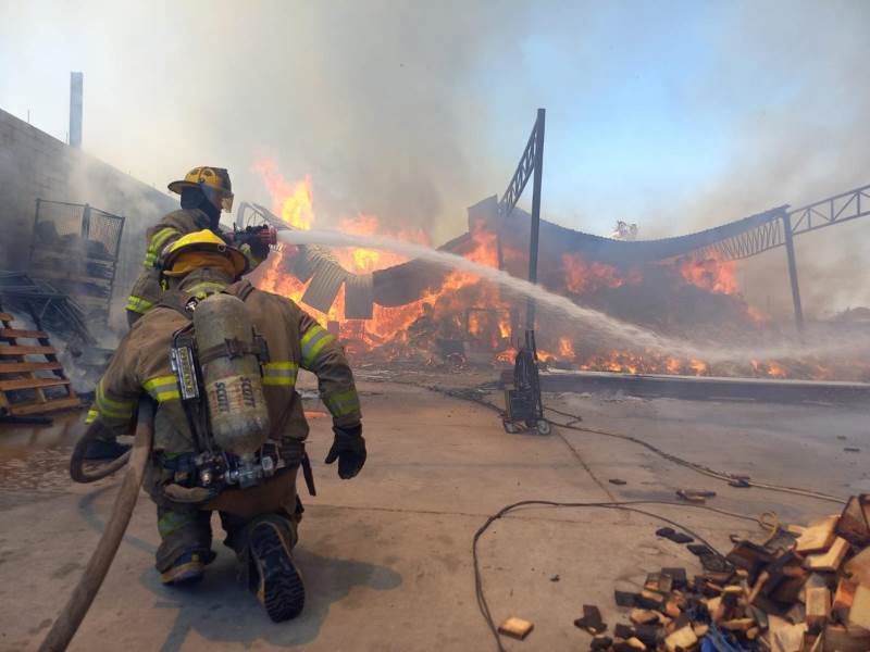 Se incendió recicladora de la colonia El Granjero
