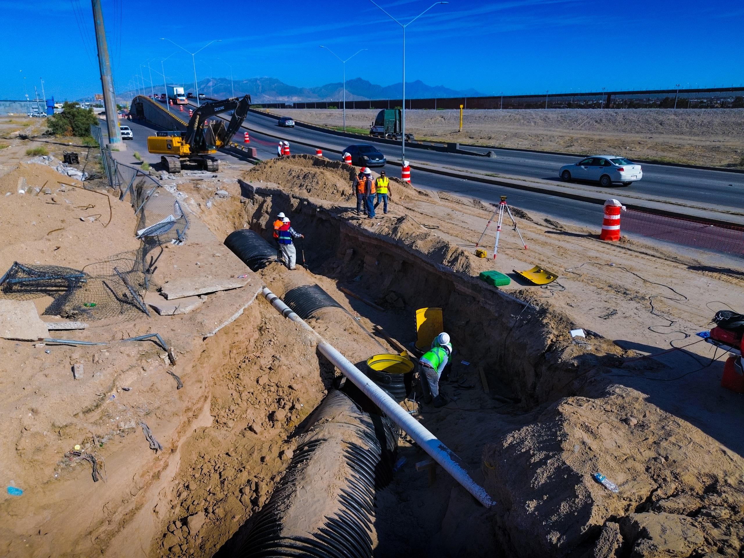 Reporta JMAS avance del 85% en la reposición del Colector Cuatro Siglos.