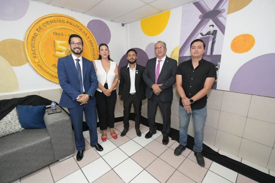 Inauguraron mural "Identidad Viva UACH" en la Facultad de Ciencias Políticas y Sociales de Ciudad Juárez