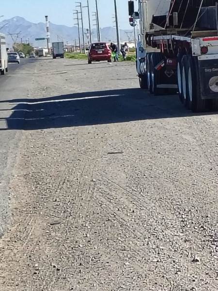 Buscan identificar a cochino que arrojo basura en carretera Panamericana