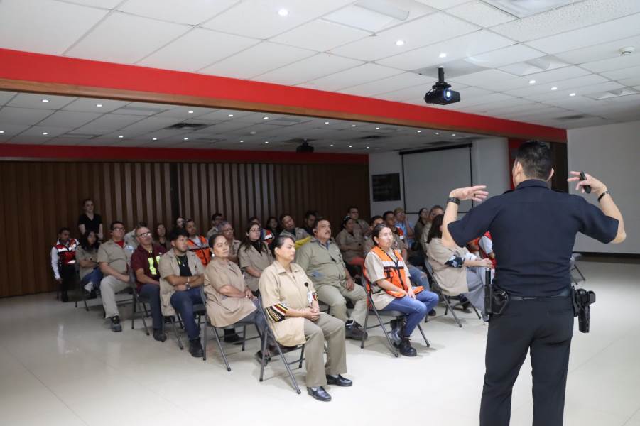 Imparte SSPM sistemas y estrategias de prevención en el robo a casa habitación