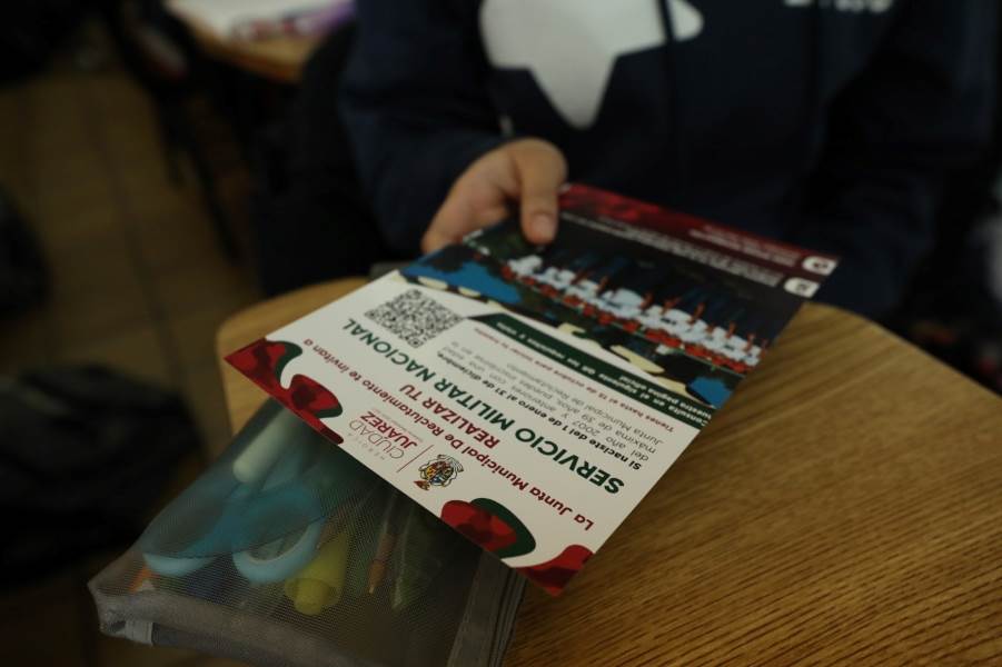 Invitan a jóvenes a inscribirse al Servicio Militar Nacional