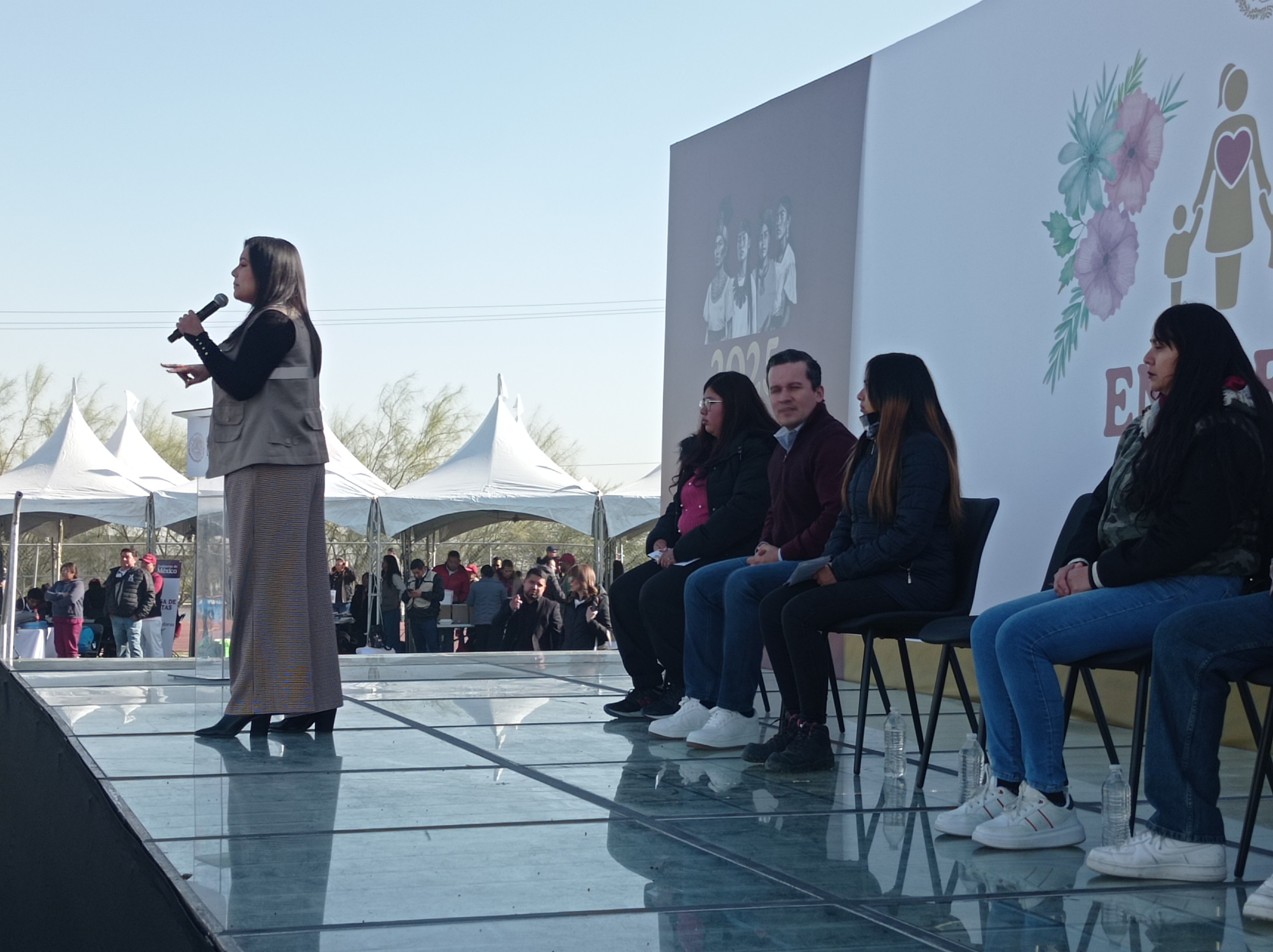 Inicia entrega de tarjetas del programa Hijos de Madres Trabajadoras.