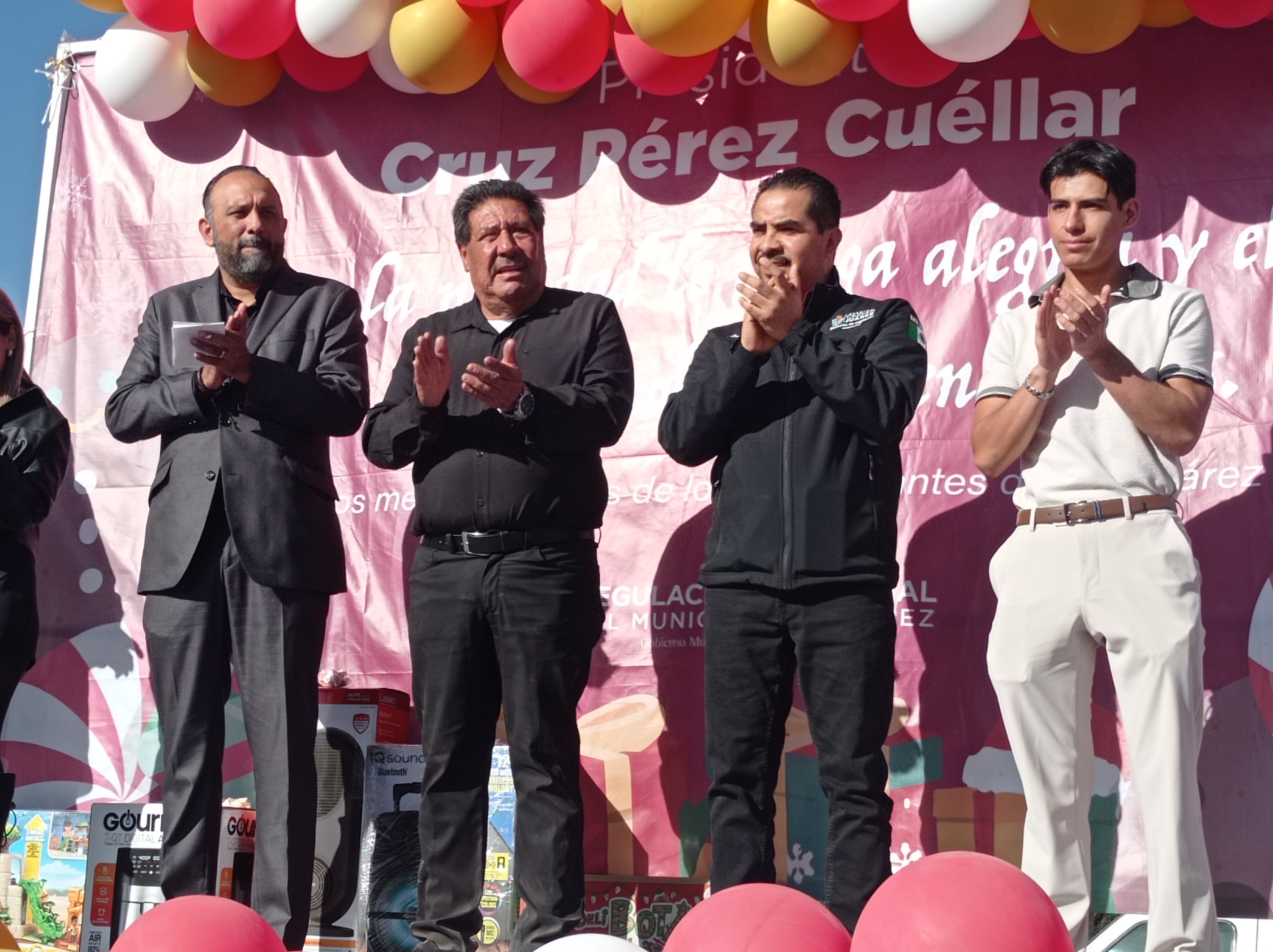 Comerciantes llevan alegría a familias del sur poniente.
