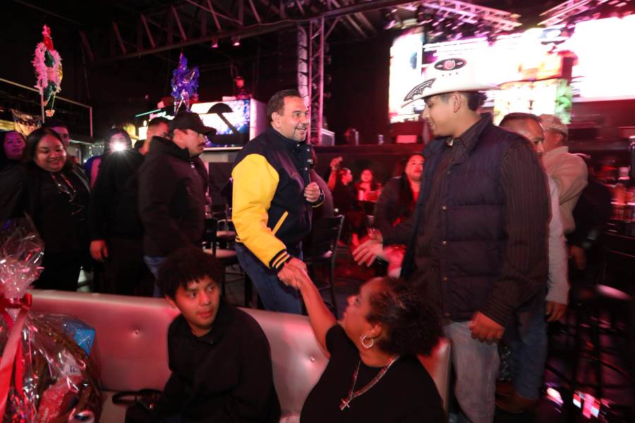 Alcalde reafirma apoyo a locatarios durante posada de mercados populares