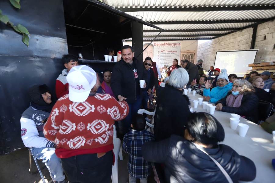 Asistió alcalde Pérez Cuéllar a informe del diputado Daniel Murguía