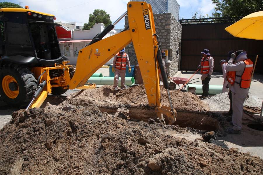 Repara la JMAS hundimiento en Jardines del Aeropuerto