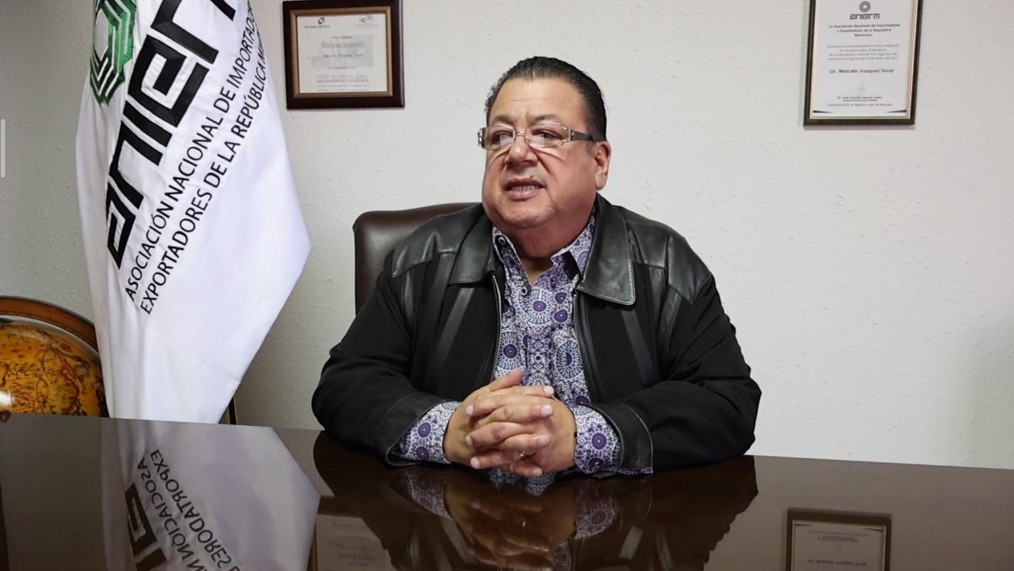 Persiste crisis en maquilas con más despidos y menos salarios.