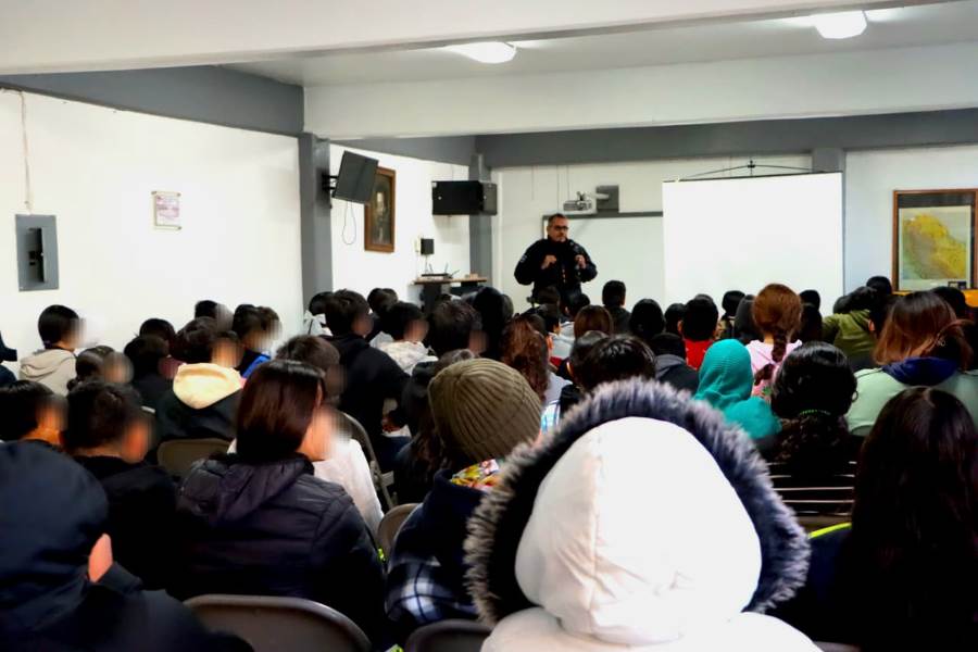 Imparten plática preventiva en la Secundaria Técnica 82
