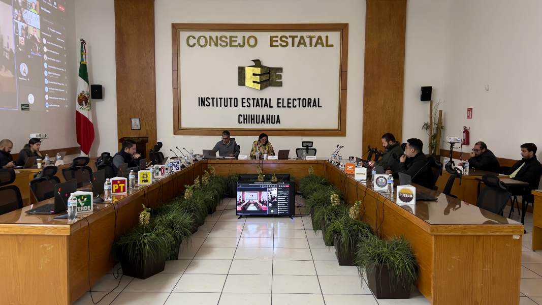 Incrementan salarios en el IEE