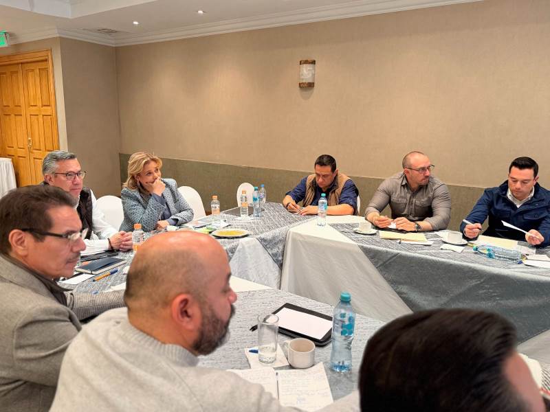 Maru Campos encabeza reunión de Gabinete estatal en Ciudad Juárez