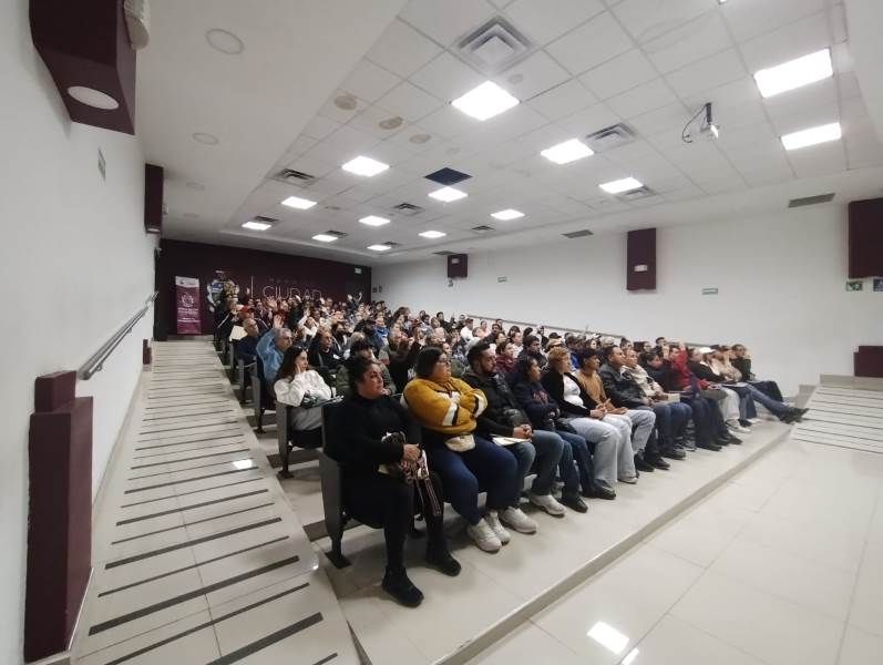 Imparten cuarto curso de Manejo Higiénico de los Alimentos