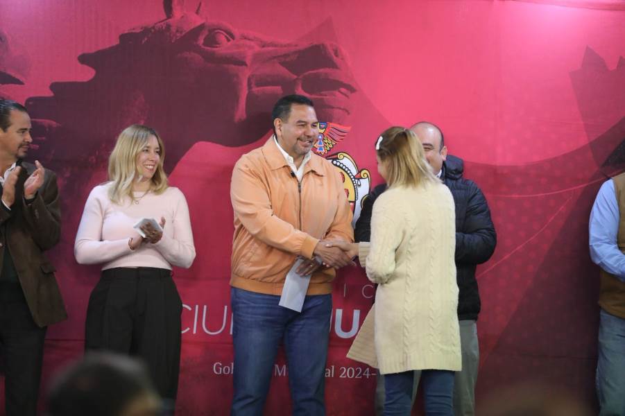 Entregan rehabilitación en Colegio de Bachilleres SEA con Presupuesto Participativo 2025