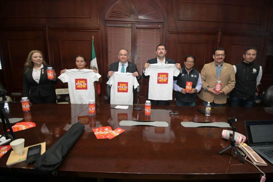 Por segundo año consecutivo se suma UACH a la campaña de boteo "End Polio Now"