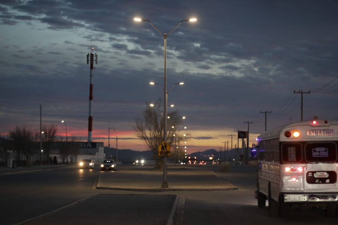 Instalan 424 luminarias LED en Parajes de San José y Valle de Fundadores