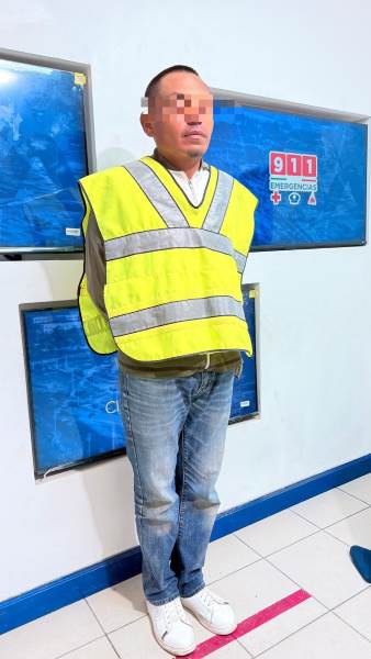 Detienen a hombre por robo de vehículo con violencia en Campestre Virreyes