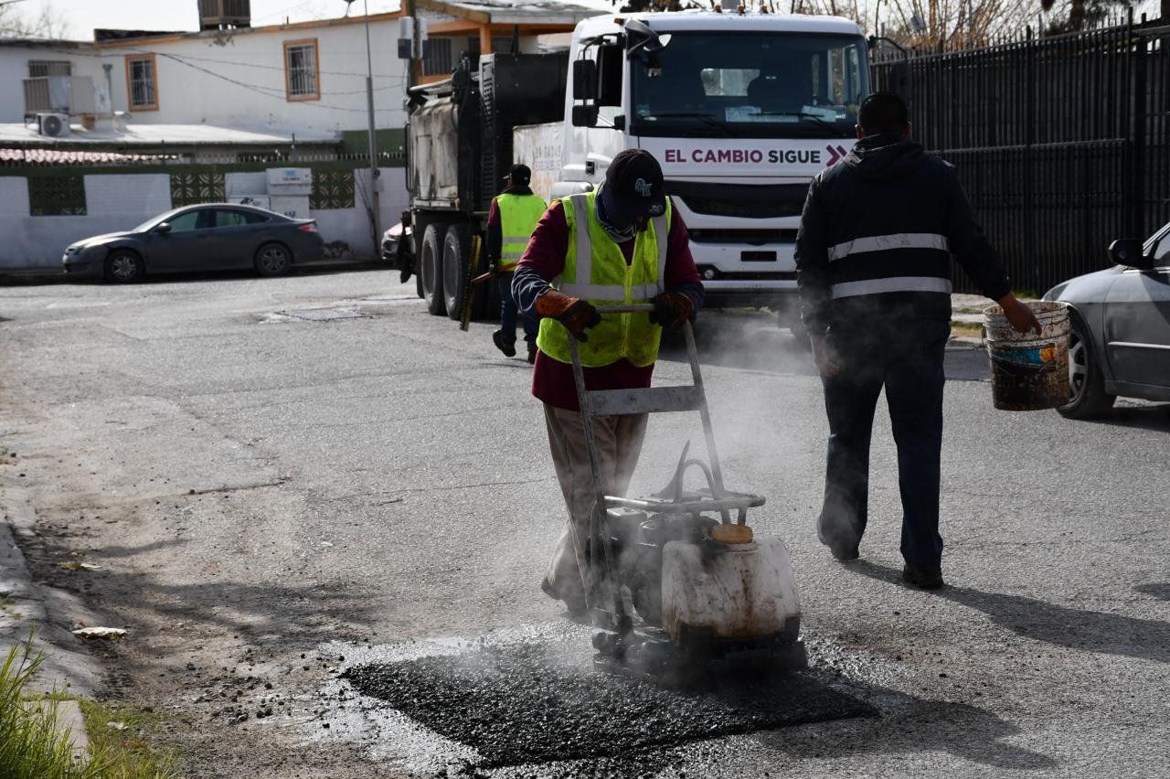 Tapó Obras Públicas 2,700 baches en enero