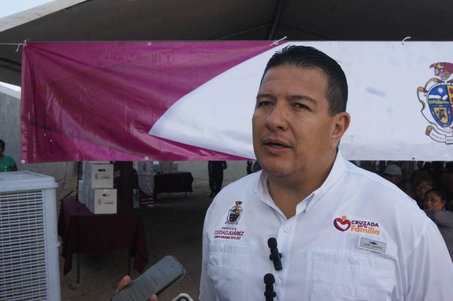 Todo listo para reparto de materiales de construcción e impermeabilizante.