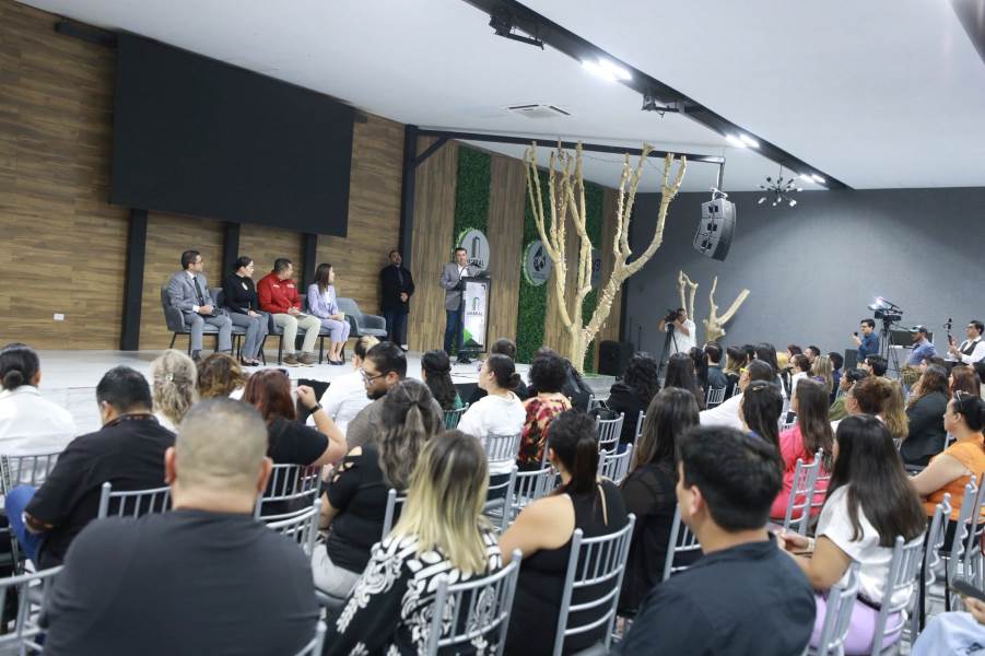 Buscan fortalecer la cultura del emprendimiento; realizan Encuentro de Emprendedores.