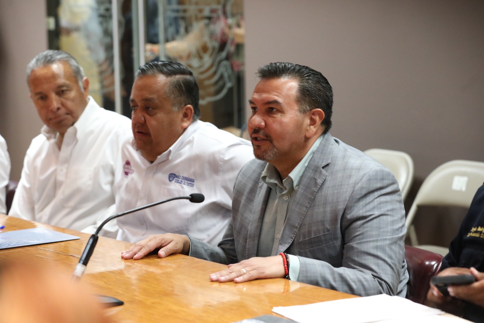 Acuerdan estrategia para reparto de apoyos a damnificados.