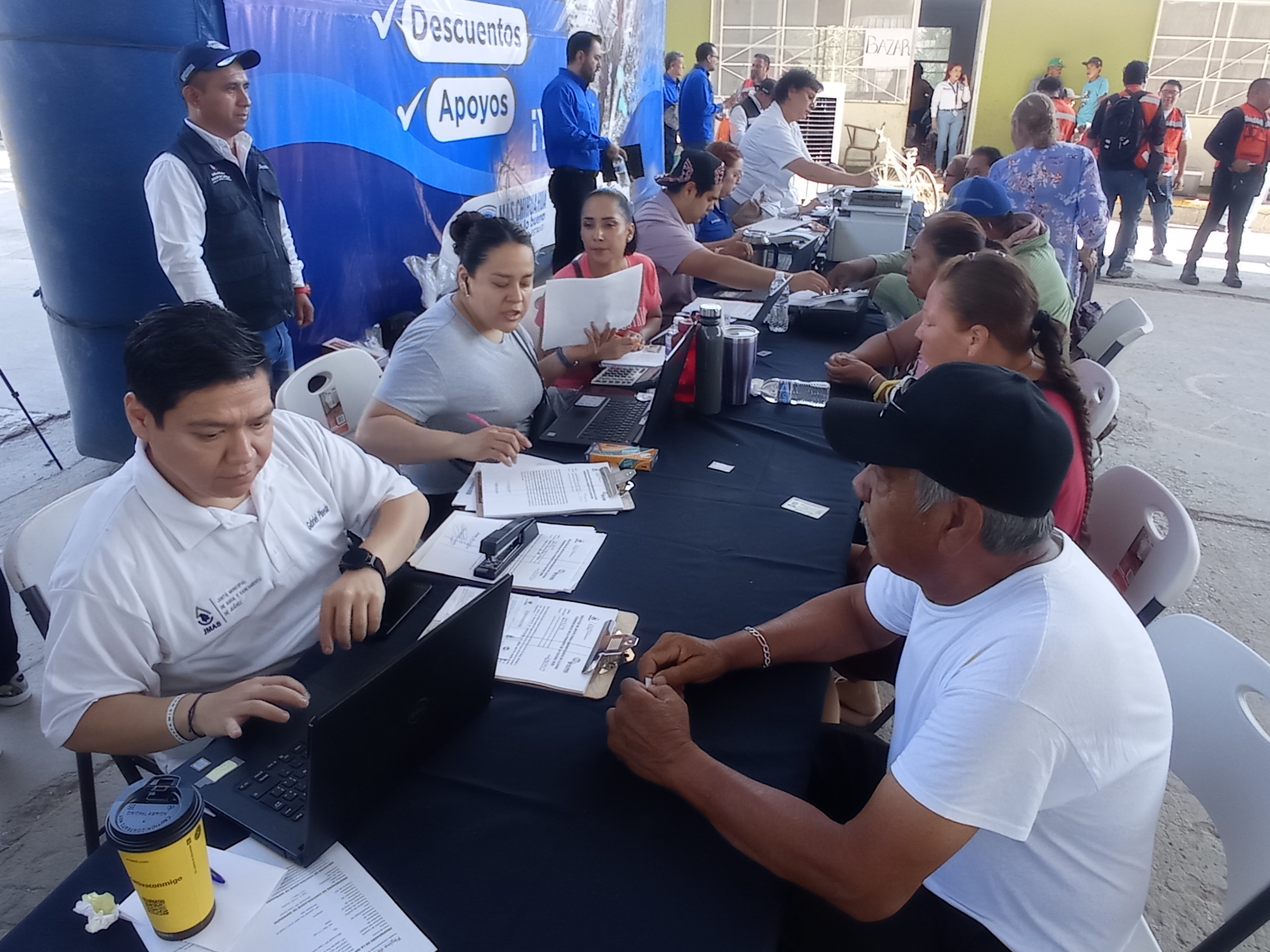 Llama JMAS a la utilización de medios alternos de pago.