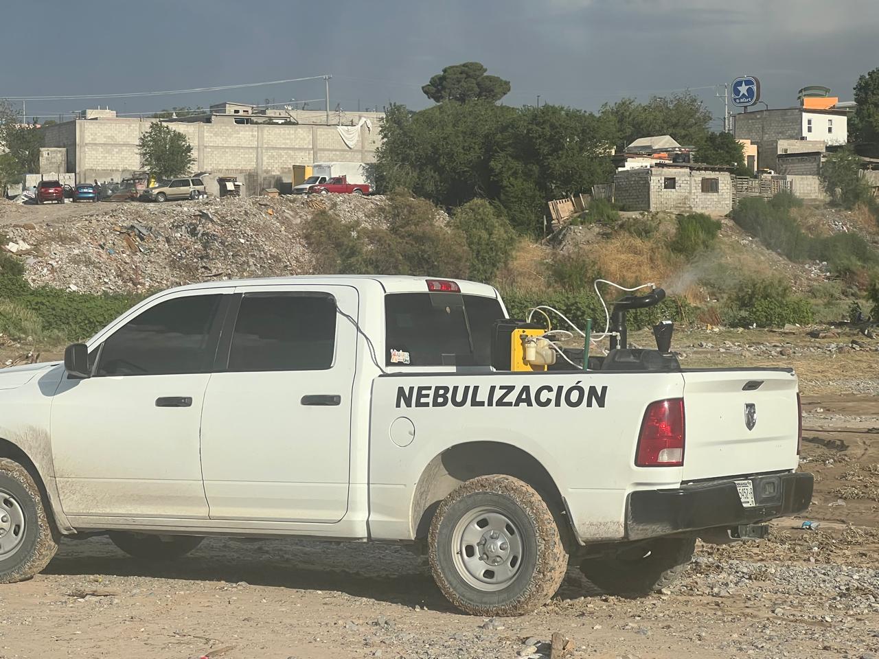 Inician nebulización en diques y en colonia Fronteriza.