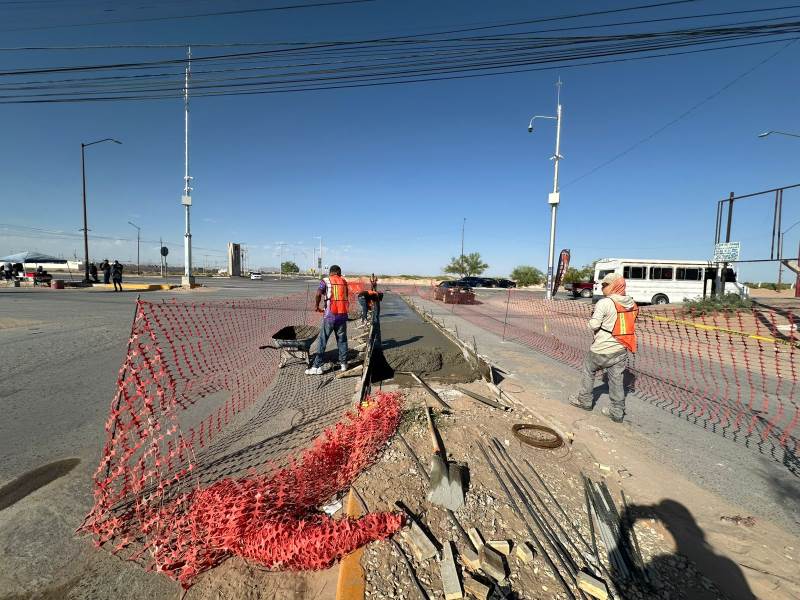 Atienden reporte ciudadano sobre camellón del boulevard Talamás Camandari