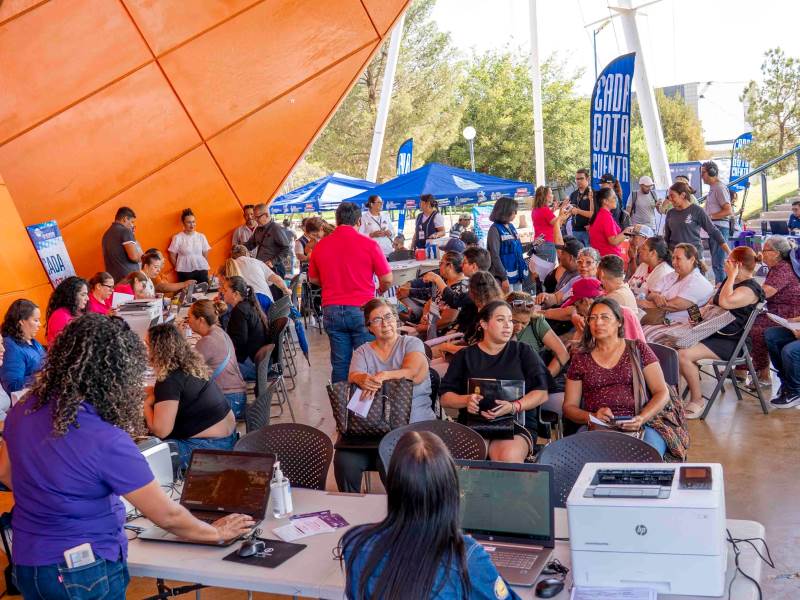 JMAS acercó descuentos y servicios con jornada "Cerca de Ti" en el Parque Central