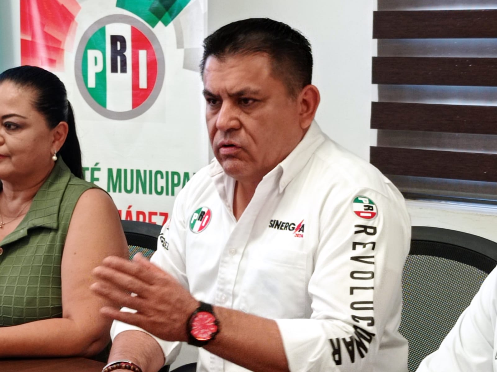 Reforma a la GN desmantela el mando civil en la policía.
