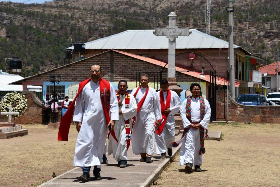 Homenaje a Sacerdotes Jesuitas en su segundo aniversario luctuoso  