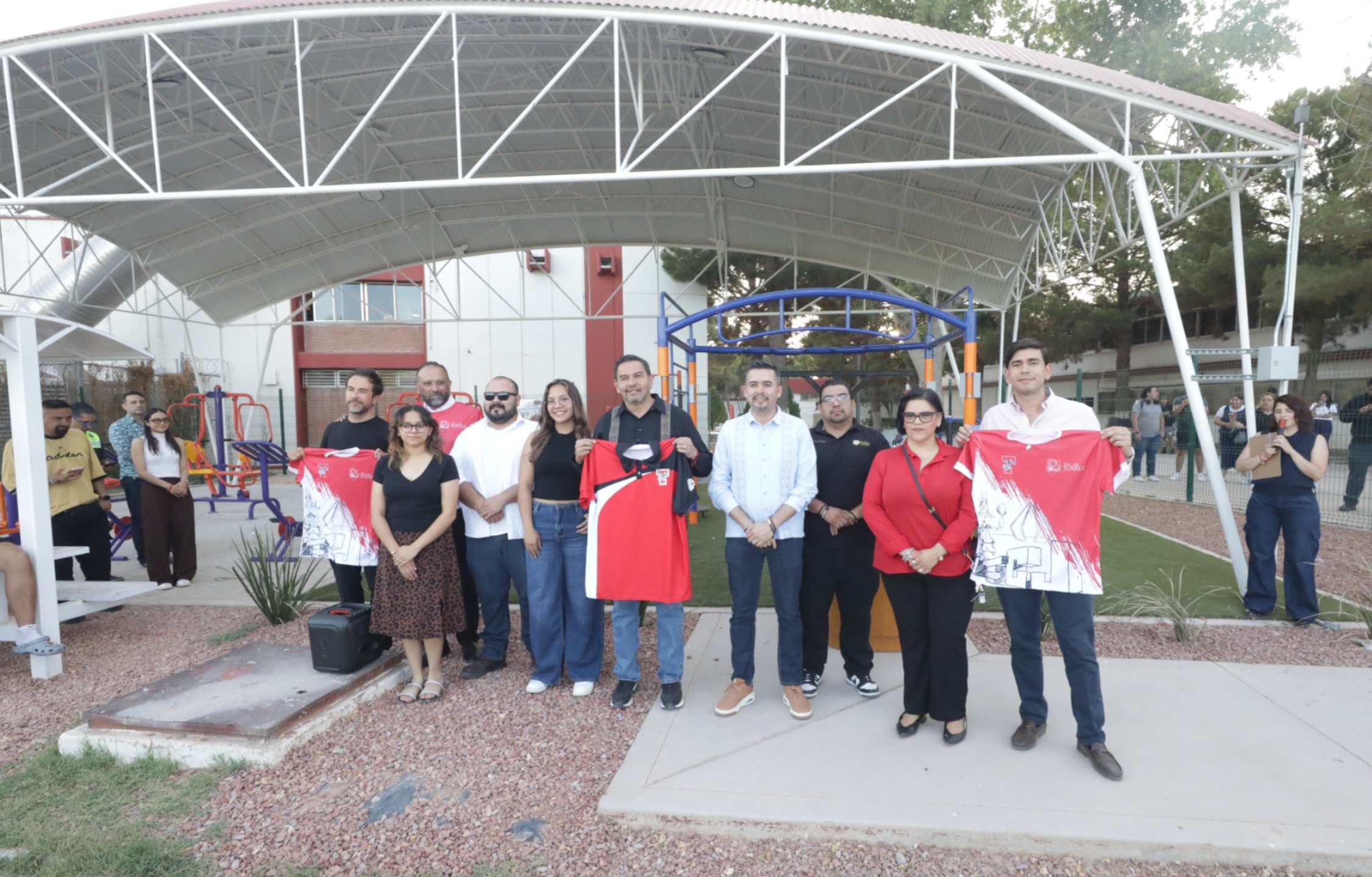 Inaugura alcalde gimnasio al aire libre en el ITCJ.