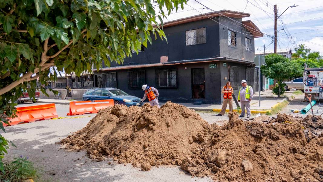 JMAS atiende hundimientos en dos sectores de la ciudad