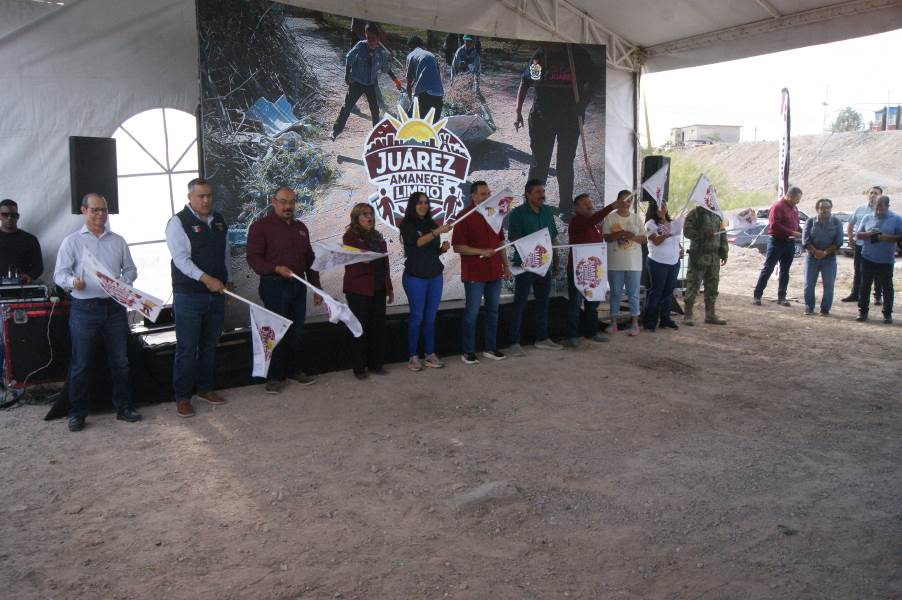 Suman 40 colonias intervenidas con el programa “Juárez Amanece Limpio”
