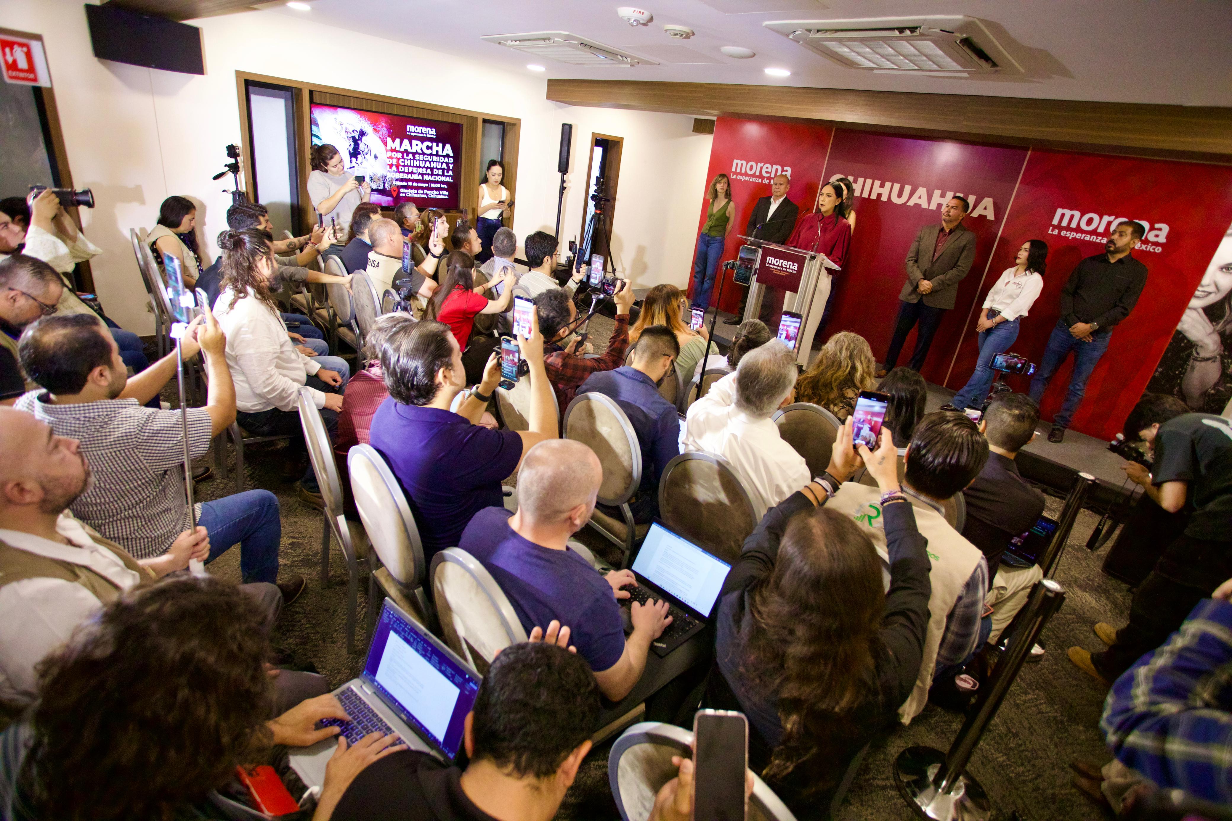 Exigen juicio político contra gobernadora del estado.