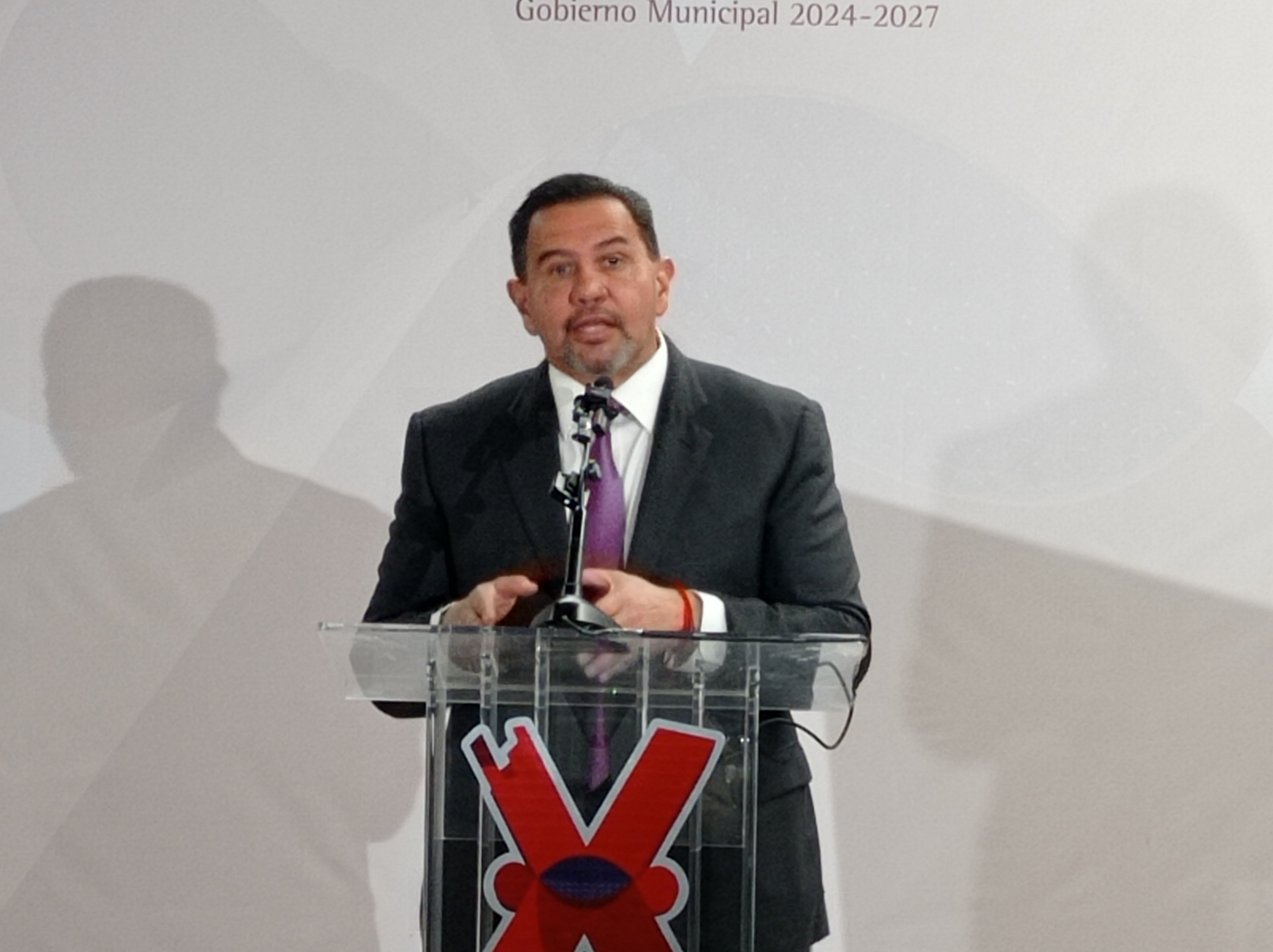 Atiende alcalde primeras reglas de proceso interno de MORENA.