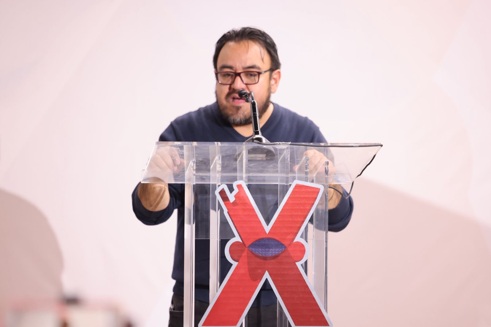 Llaman a realizar trámites el viernes; cerrarán dependencias el lunes.