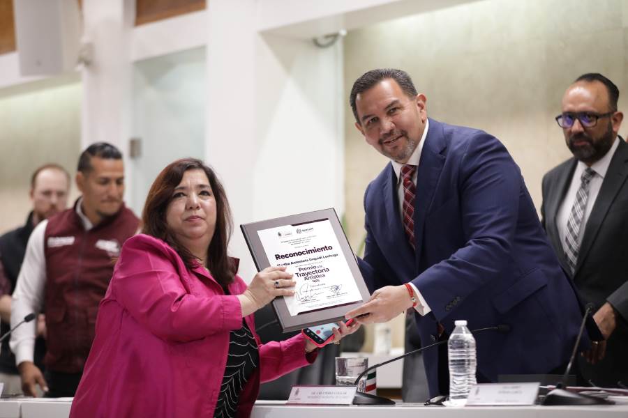 Ayuntamiento entrega premios a la Gestión Cultural y Trayectoria Artística