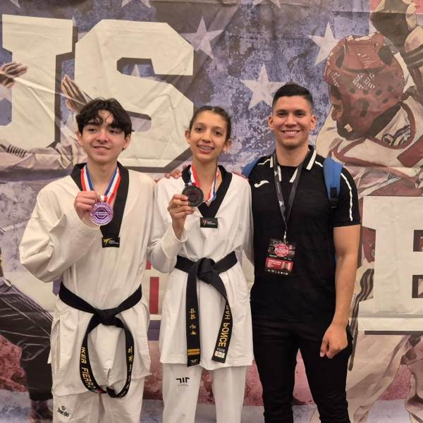 Taekwondoínes juarenses obtienen cinco medallas en el U.S. Open