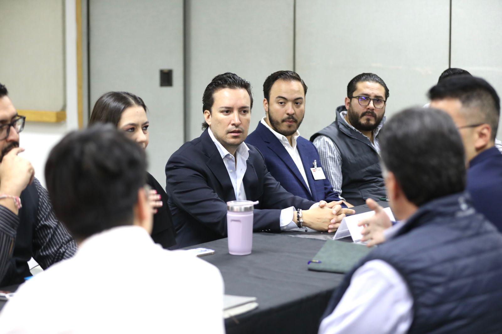 Buscan fortalecer vínculos con la industria.