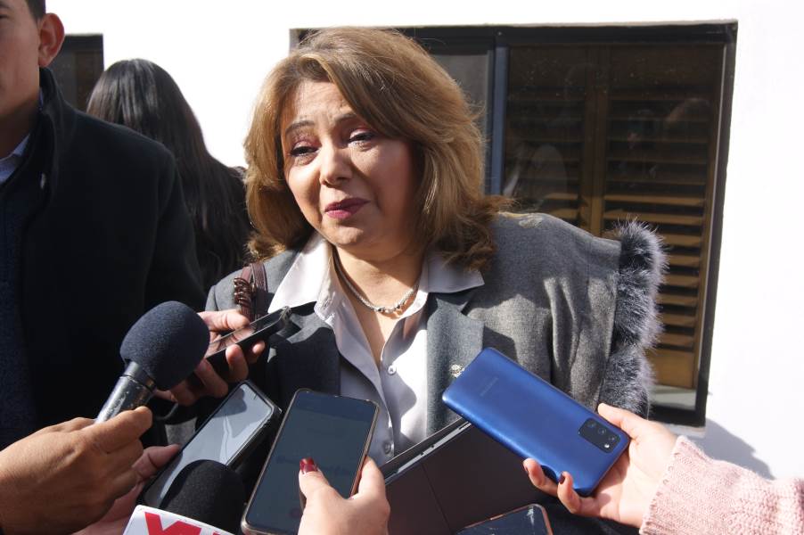 Sin control la violencia política contra las mujeres vía digital.