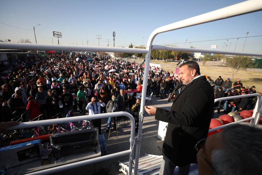 Convivió Alcalde en posada de comerciantes