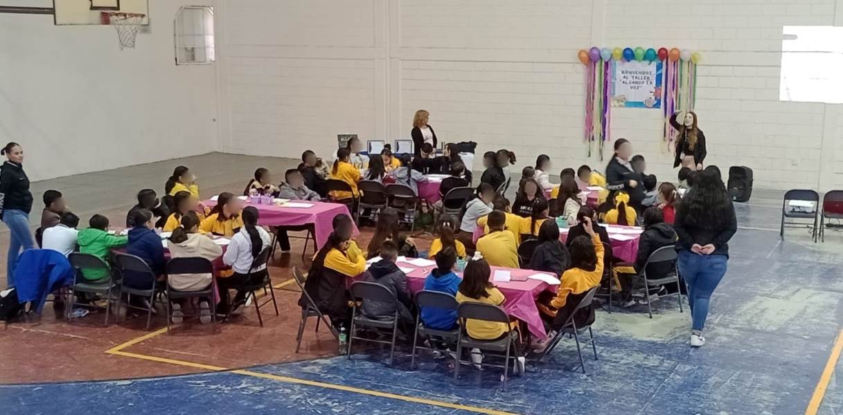 Con pláticas entre estudiantes de secundaria buscan la prevención de la violencia