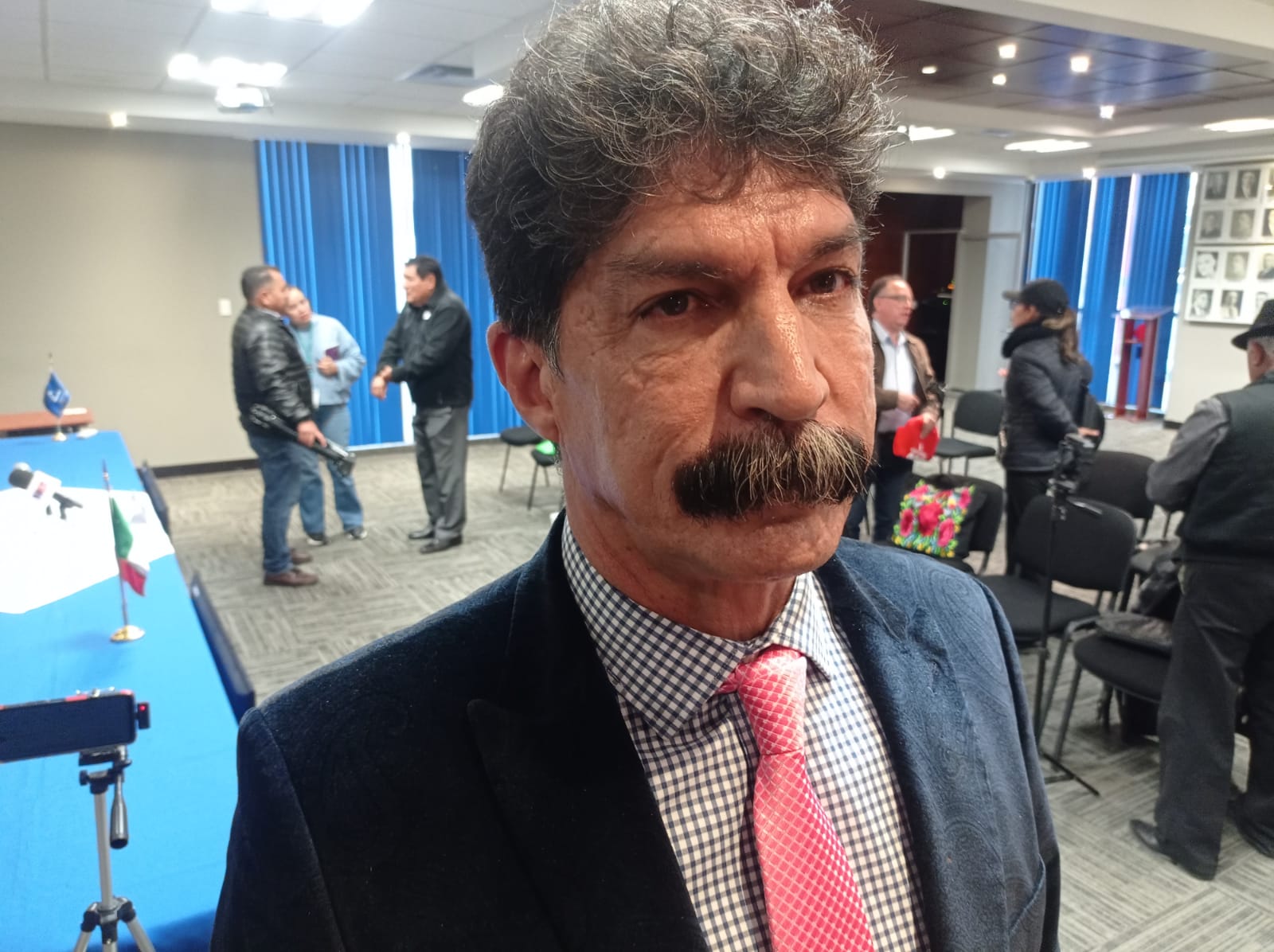 Mantienen acuerdo de permitir ambulantaje temporal en el Centro